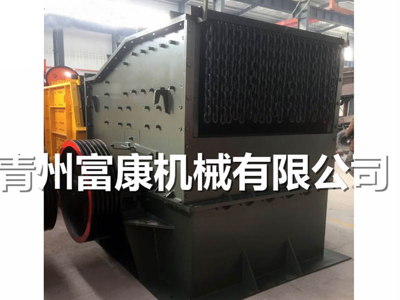 1516專(zhuān)用箱式破碎機(jī)